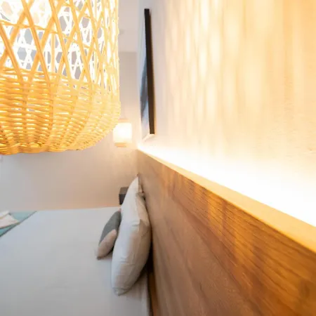 בית נופש Mira Marina