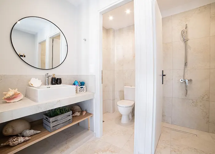 Mira Marina 펜션 *